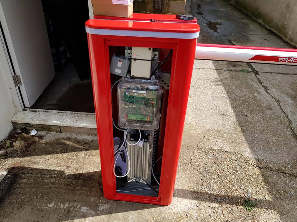 gate electric